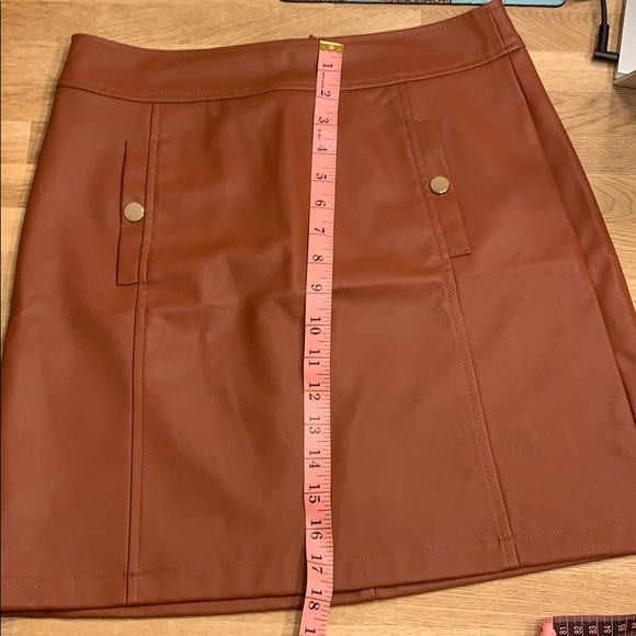 Faux Tan Leather Skirt - Picture 5 of 6